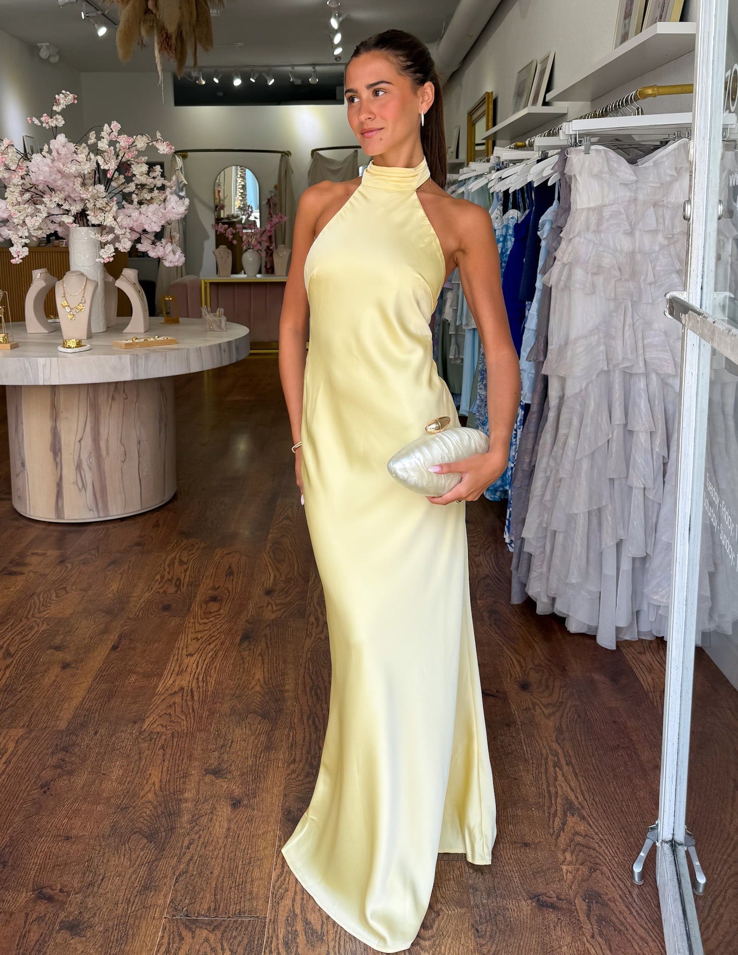 Vestido satinado halter | Liora