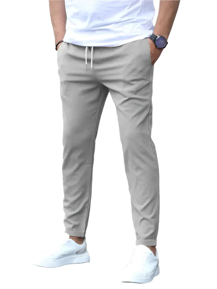 Pantalón elástico de corte slim | Matteo