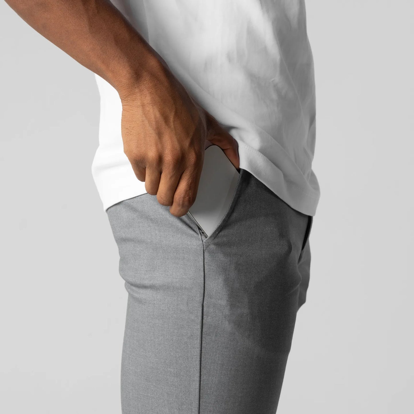 Pantalón chino elástico de corte slim | Luca