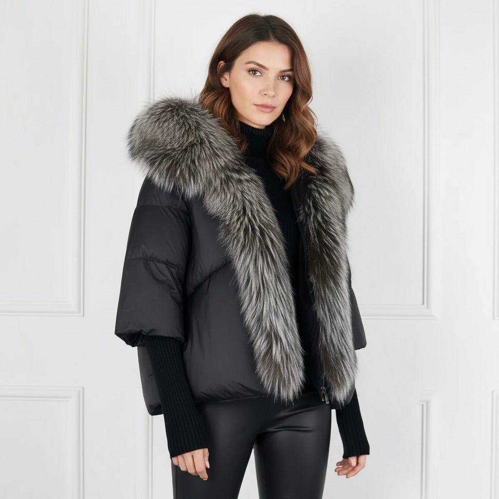 Chaqueta acolchada con capucha de pelo | Zorya