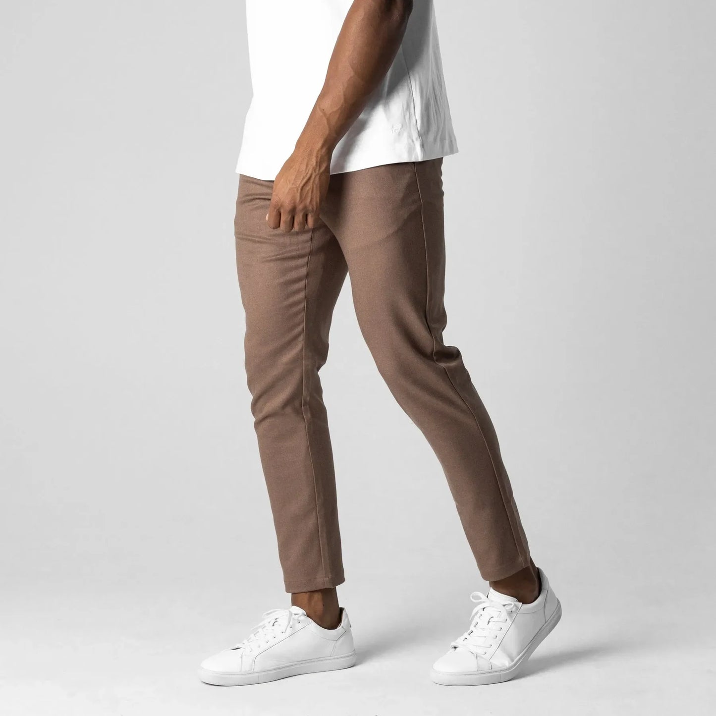 Pantalón chino elástico de corte slim | Luca