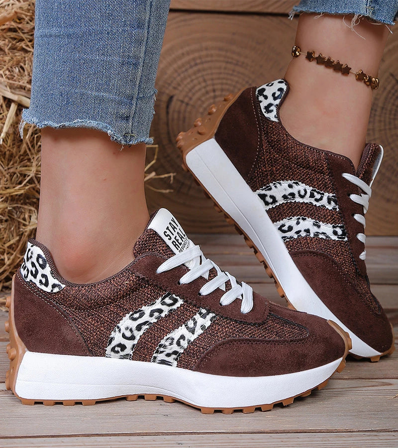 Zapatillas deportivas de estilo urbano | Elira