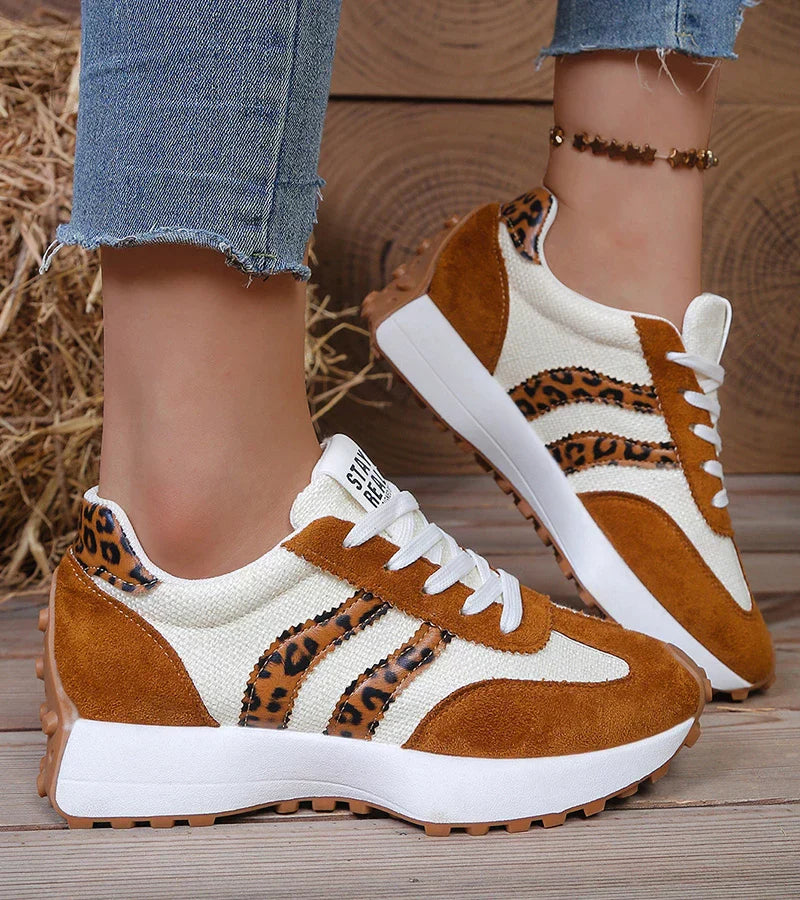 Zapatillas deportivas de estilo urbano | Elira