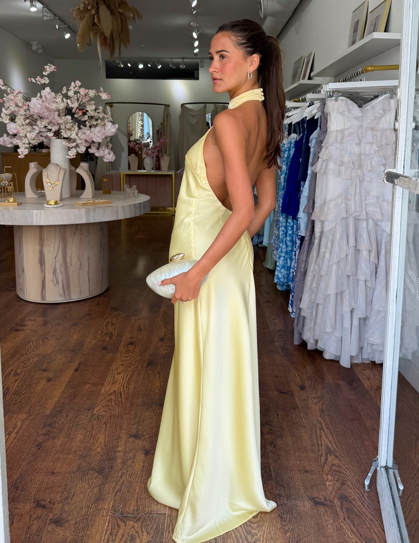 Vestido satinado halter | Liora