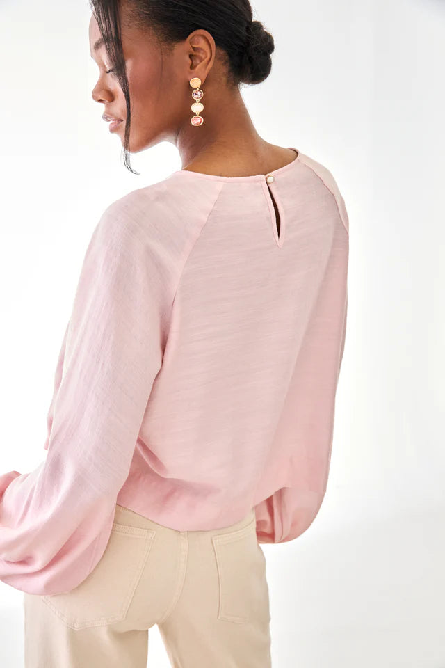 Blusa plisada geométrica | Elara
