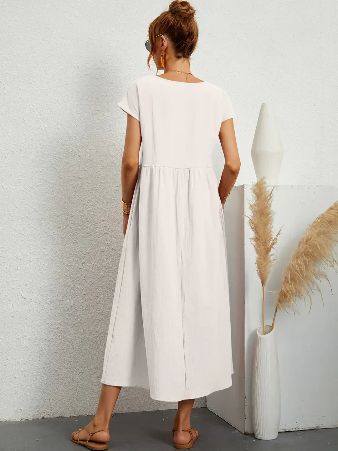 Vestido midi fluido de elegancia atemporal | Gabriela