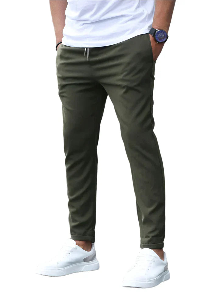Pantalón elástico de corte slim | Matteo