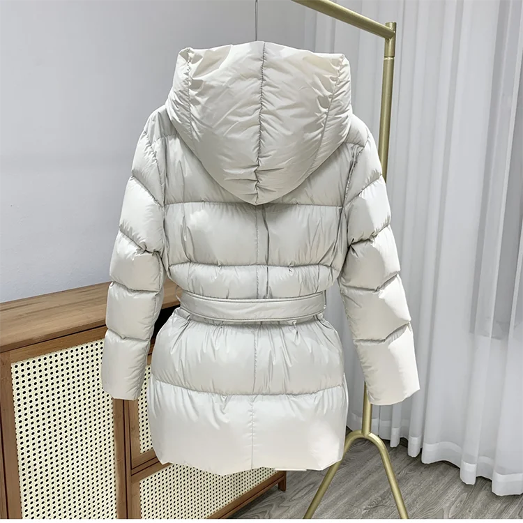 Chaqueta acolchada con cinturón | Eira