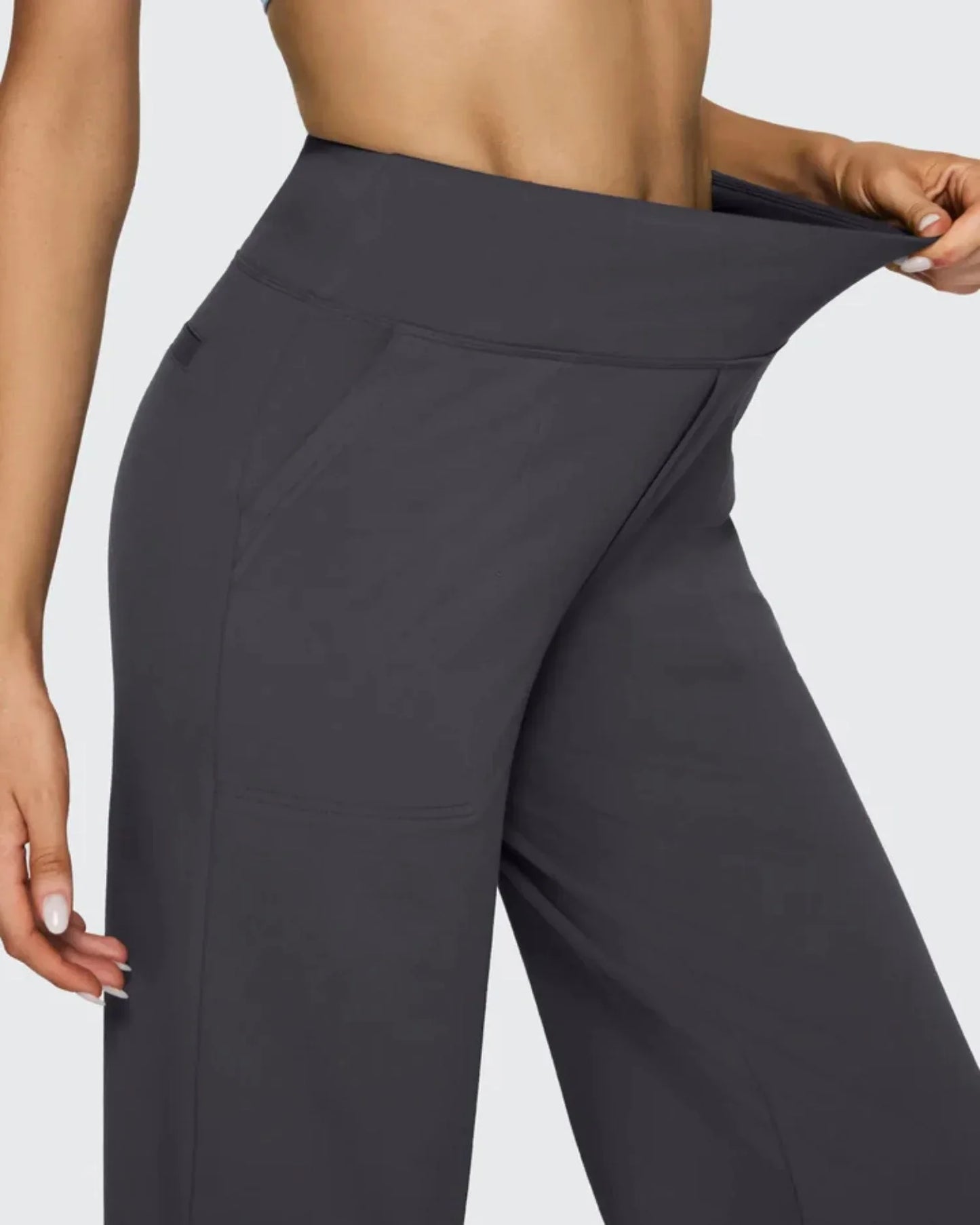 Pantalón fluido de cintura alta | Naira